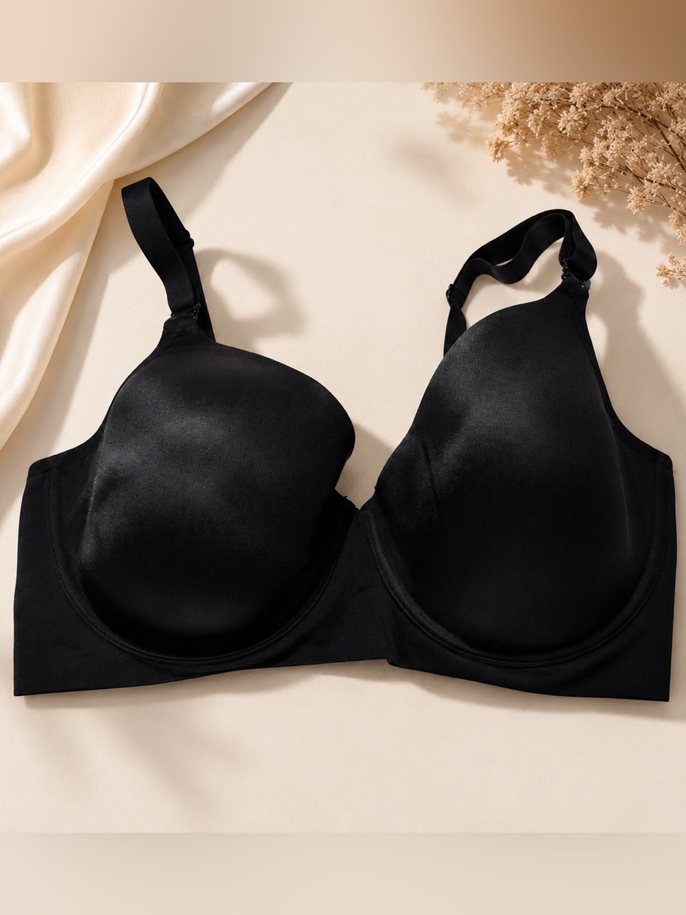 Warner's Black Smooth Molded T-Shirt Bra